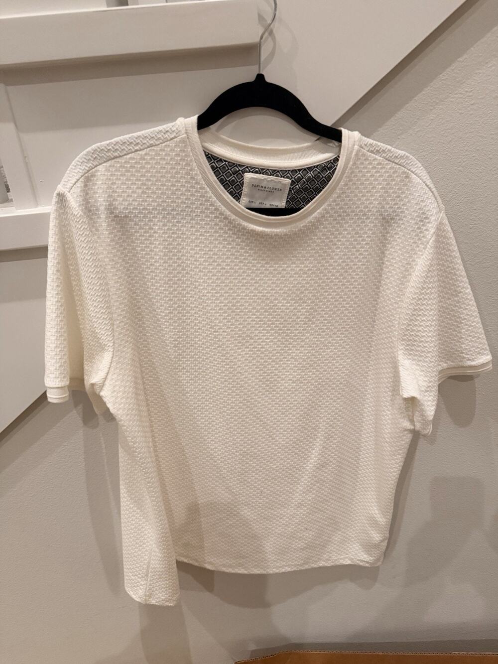 Denim & Flower Ricky Singh Men's White Textured Knit Crew Neck T-Shirt L